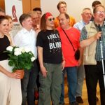 Photo von Harald Zinner-Schneider. Ein Bild von mehreren Teilnehmenden nebeneinander des 2. Inklusionsopen in Wien.
